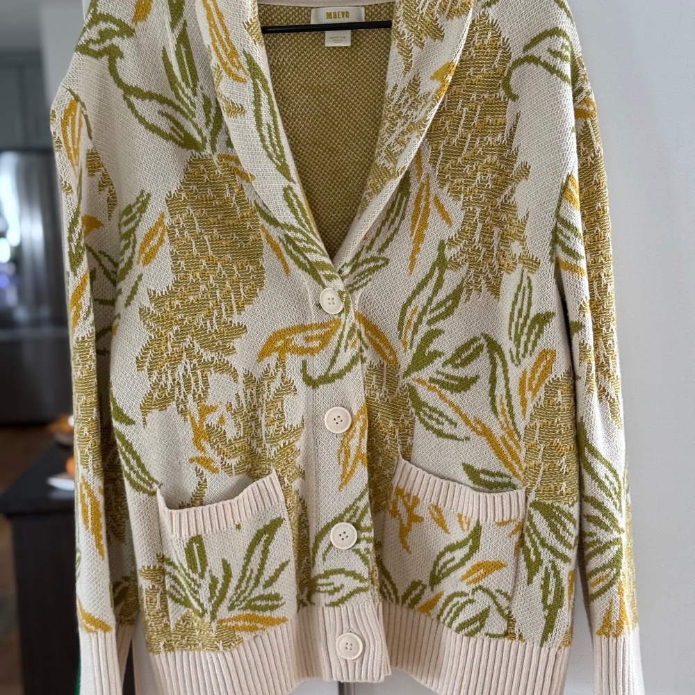 Anthropologie Maeve Cardigan Knit Sweater Tapestry Pineapple Button Up Tropical
